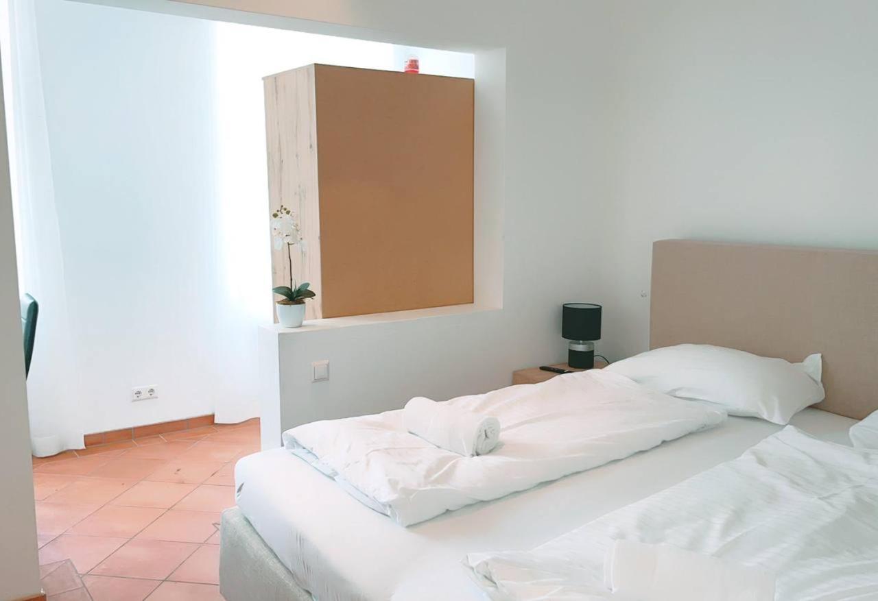 Deluxe Rooms In Keplerplatz Viena Exterior foto