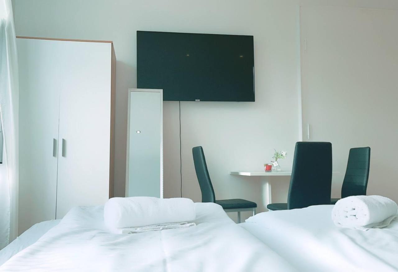 Deluxe Rooms In Keplerplatz Viena Exterior foto