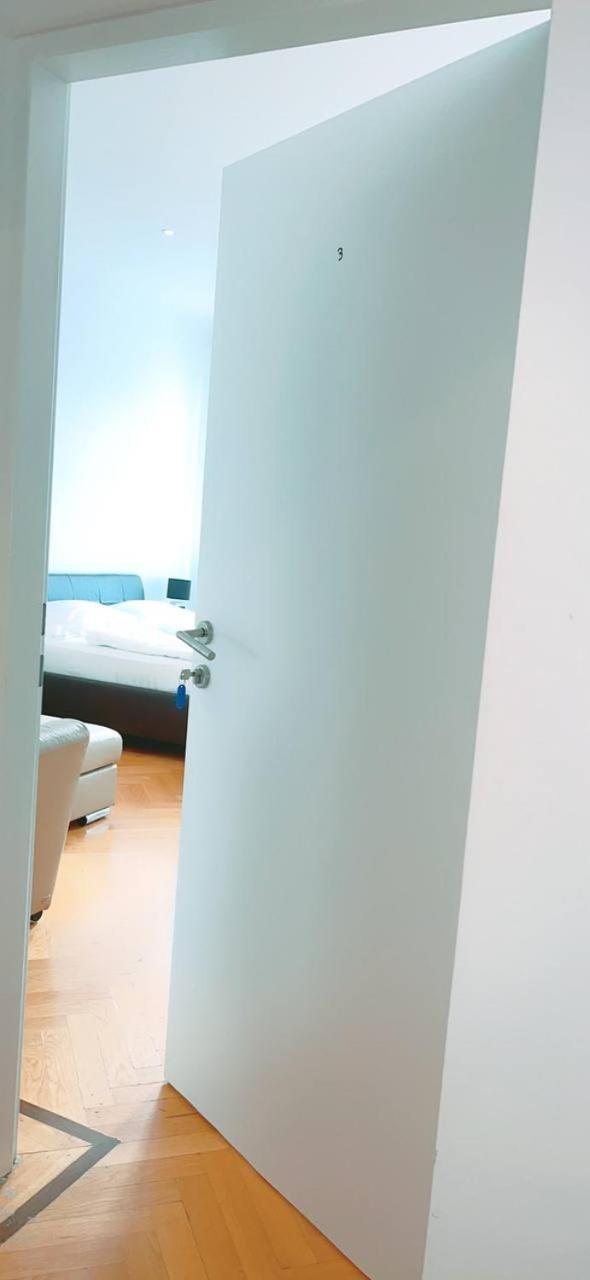 Deluxe Rooms In Keplerplatz Viena Exterior foto
