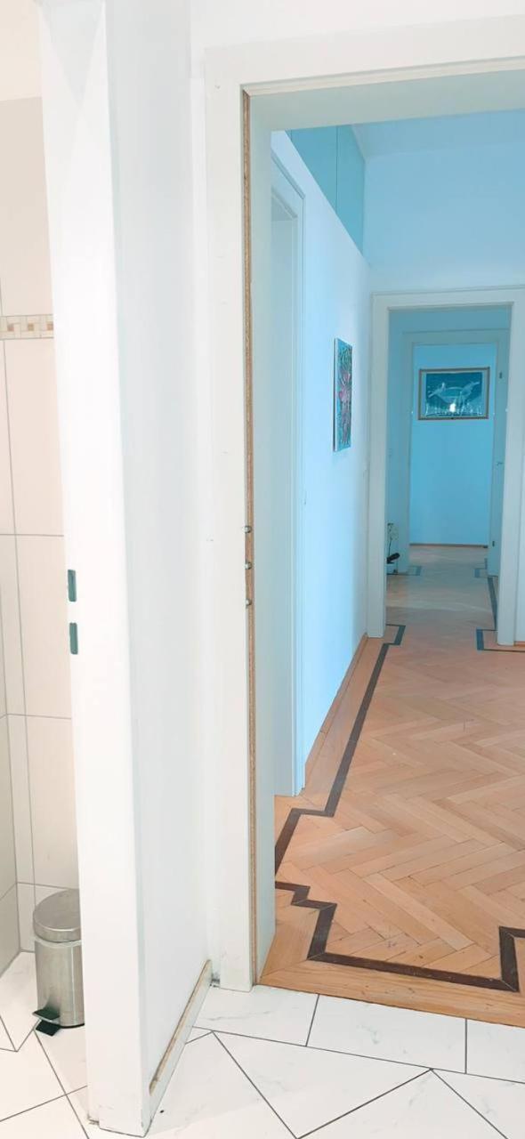 Deluxe Rooms In Keplerplatz Viena Exterior foto